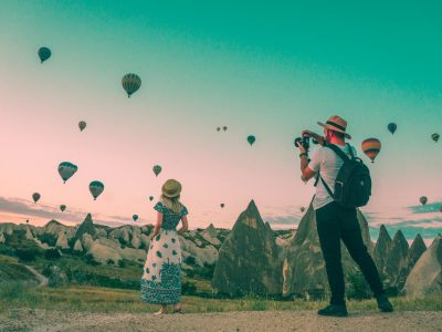 balloons couple